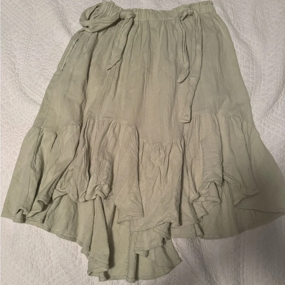 Free people light green skirt - Picture 3 of 5